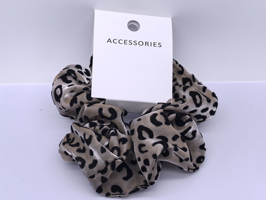 Ανθεκτικό ύφασμα Leopard Scrunchie Διαφορετικά σχέδια για ευέλικτα αξεσουάρ μαλλιών